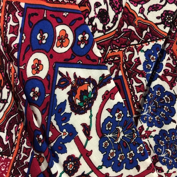 Calvin Klein - Picture 6 of 6